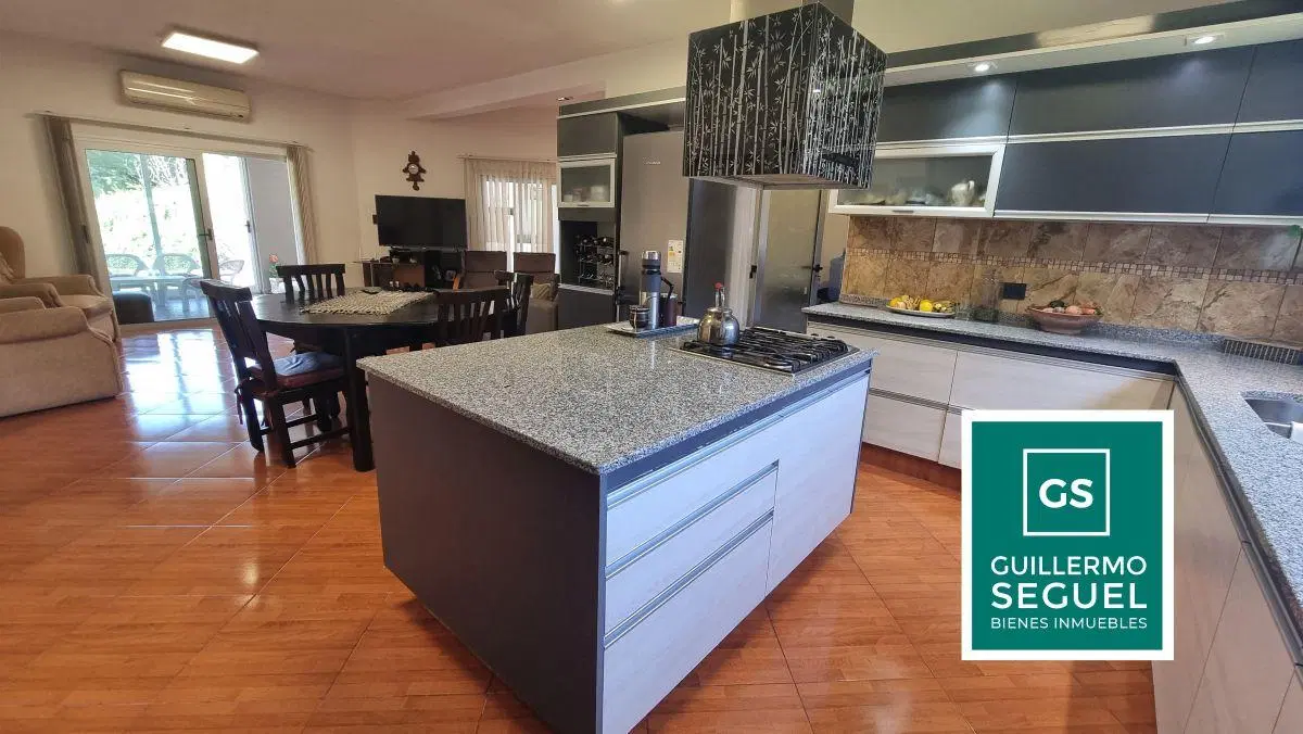 CASA EN VENTA COUNTRY 4 HOJAS – 1 SOLA PLANTA – 2 DORMITORIOS 2