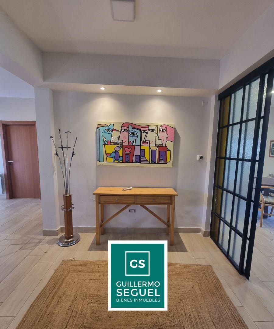Foto de SAN ISIDRO – CASA EN VENTA C/ASCENSOR + DORMITORIO PRINCIPAL CON LIVING, imagen 2