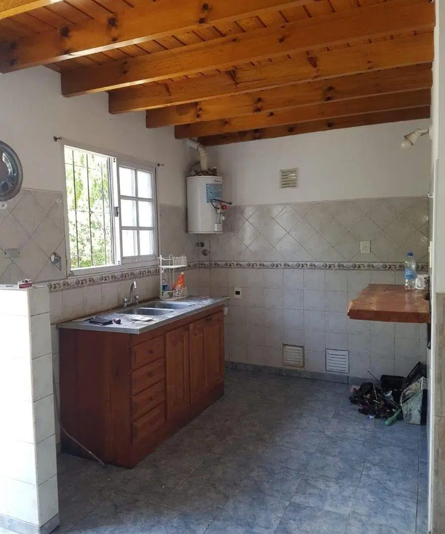 DUPLEX EN ALQUILER EN GUTIERREZ 2