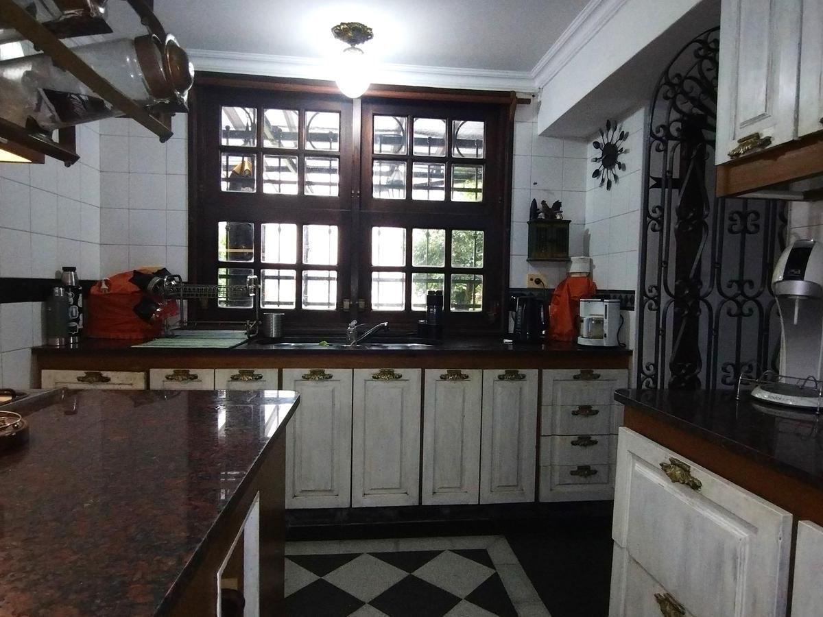Venta Casa de 6 Ambientes en Florida Vicente López 2