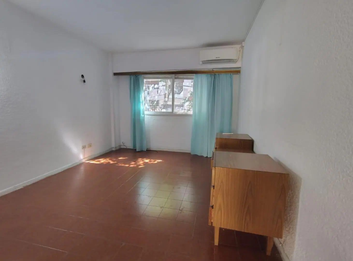 Venta departamento 2 ambientes en Florida 4
