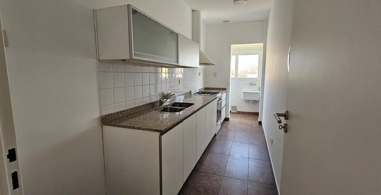 Venta impecable departamento de 2 ambientes XL en Florida, Vicente Lopez 5