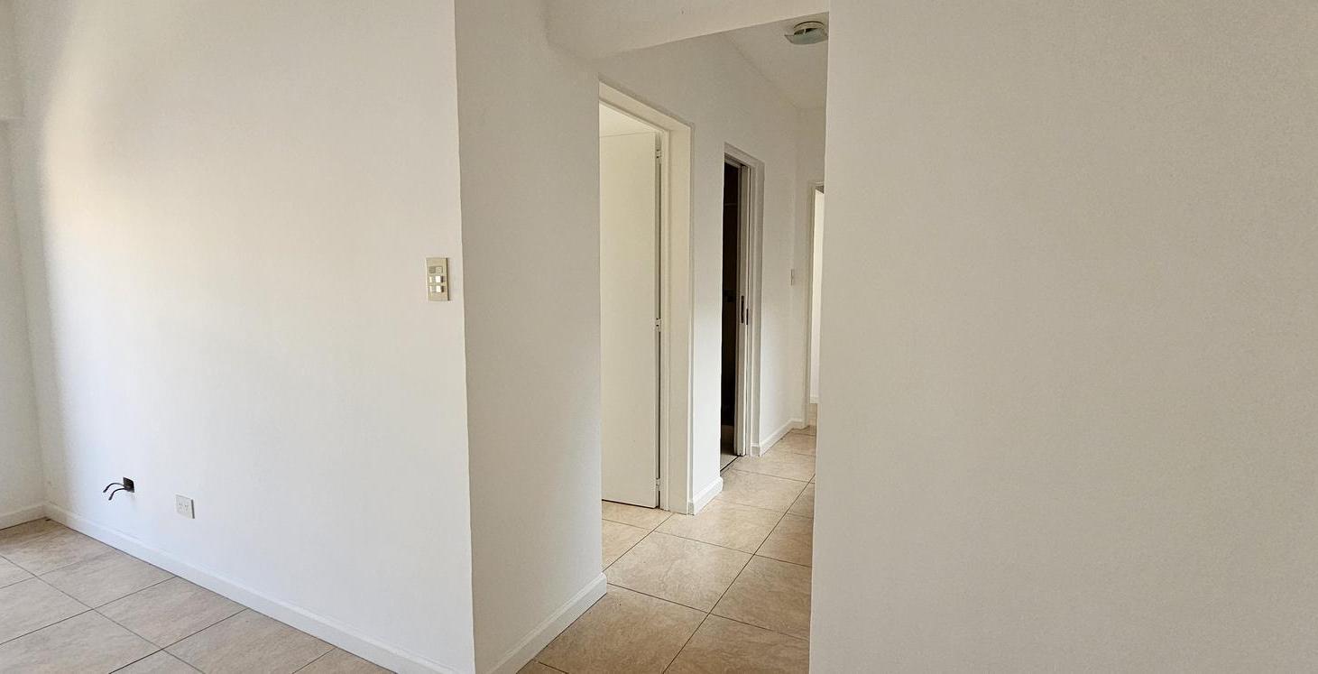 Foto de Venta Departamento de 2 ambientes en Florida, imagen 2