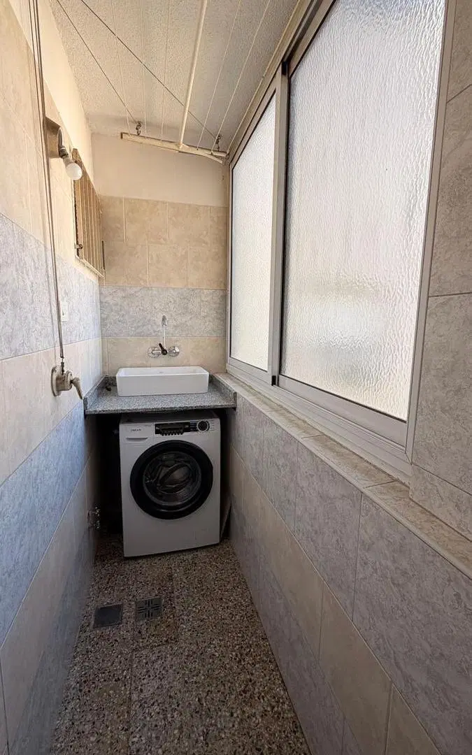 Venta Departamento de 3 ambientes con balcón terraza en Vicente López 4