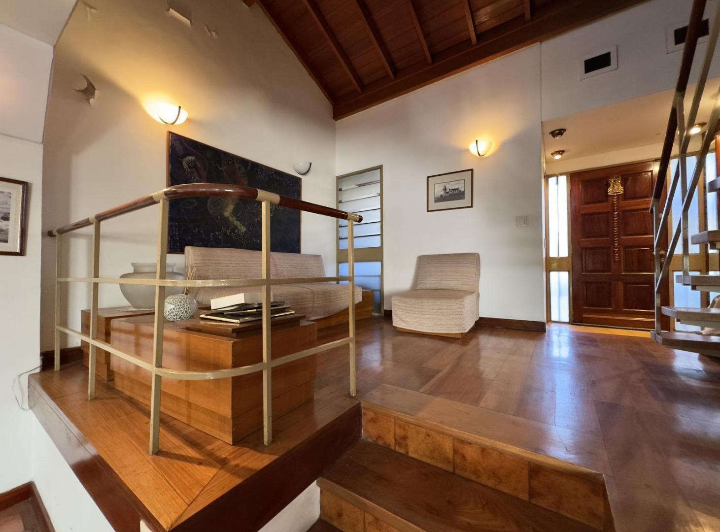Foto de CASA VENTA FLORIDA 4 AMBIENTES JARDÍN PILETA QUINCHO, imagen 4