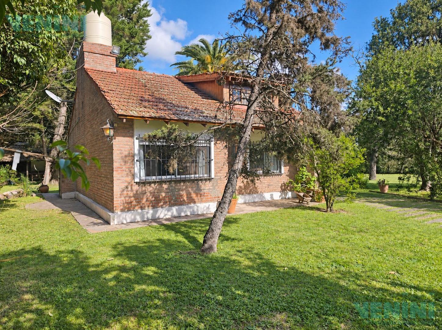 Foto de Venta Casa de 4 ambientes en Bosque Río Luján, Campana con quincho y, imagen 1
