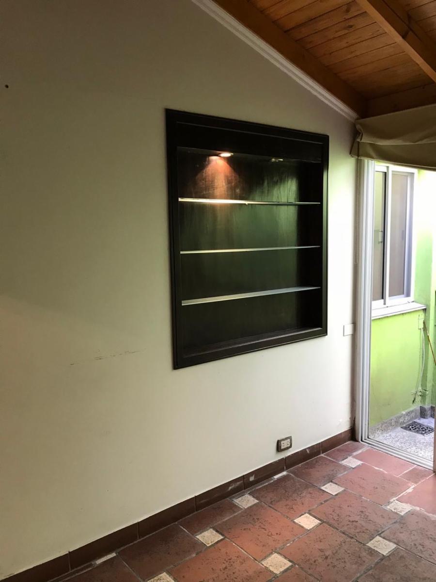 DEPARTAMENTO DE 3 AMBIENTES EN PRIMER PISO POR ESCALERA