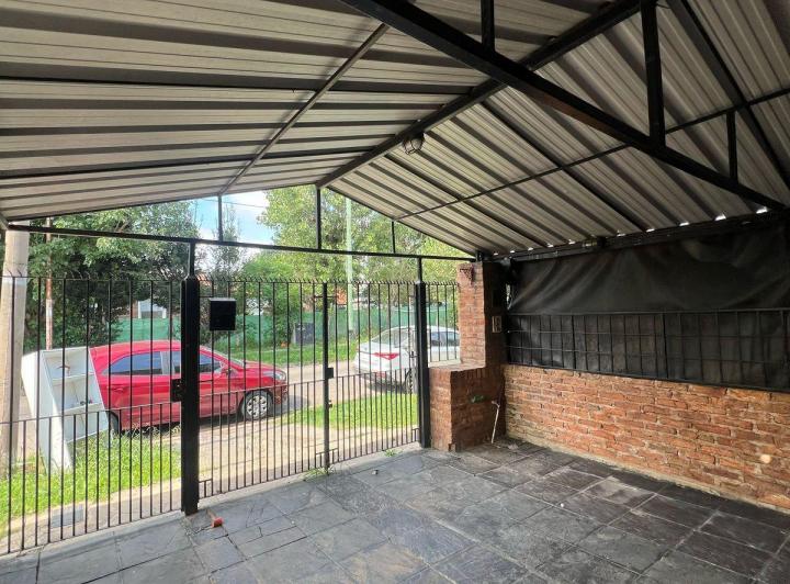 Foto de DUPLEX DE 3 AMBIENTES CON PATIO, imagen 3