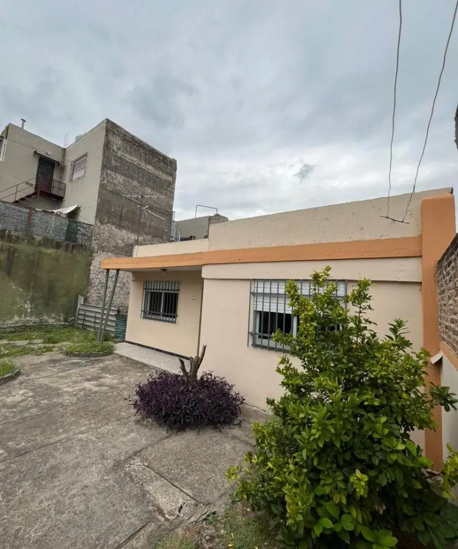 CASA DE 2 AMBIENTES 3