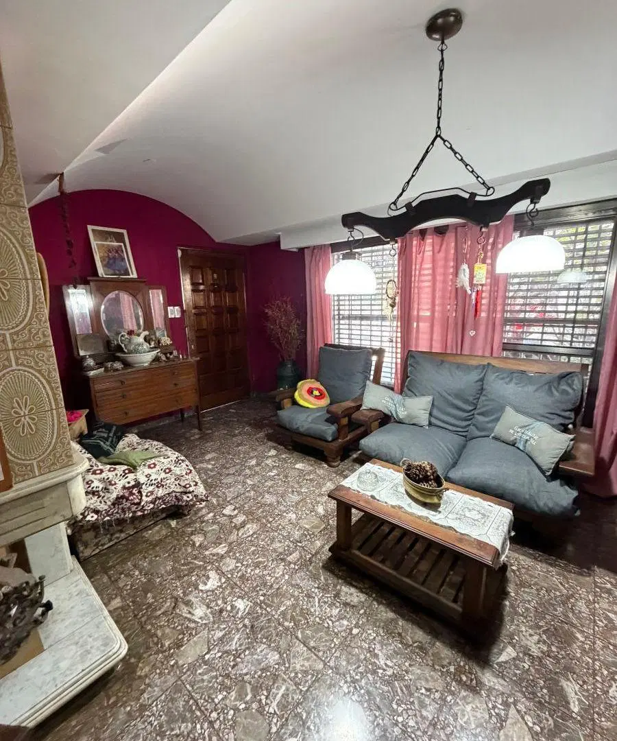 CASA 4 AMBIENTES Y DEPARTAMENTO 3