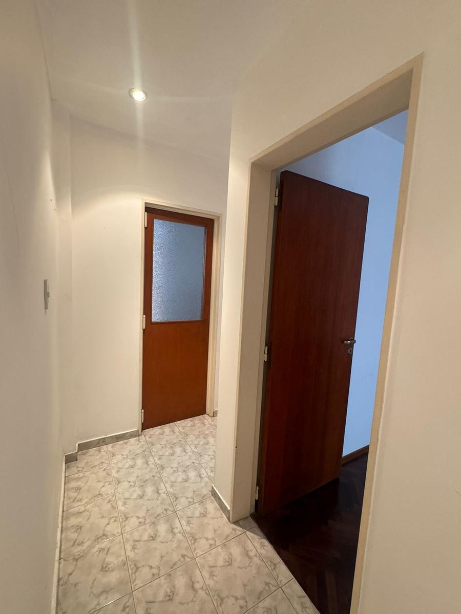 Vende Depto 2 Dorm. B General Paz 3