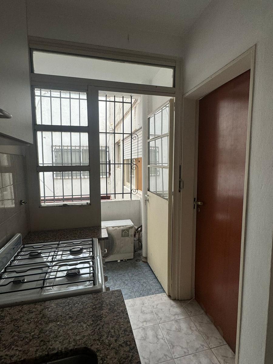 Vende Depto 2 Dorm. B General Paz 4
