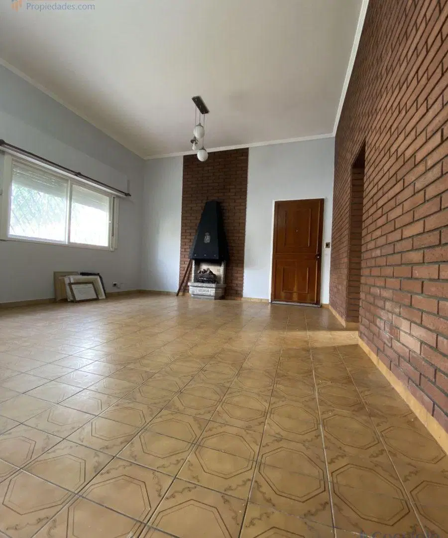 Departamento tipo casa al fte 3 amb Avellaneda V. Domínico Excelente estado 3