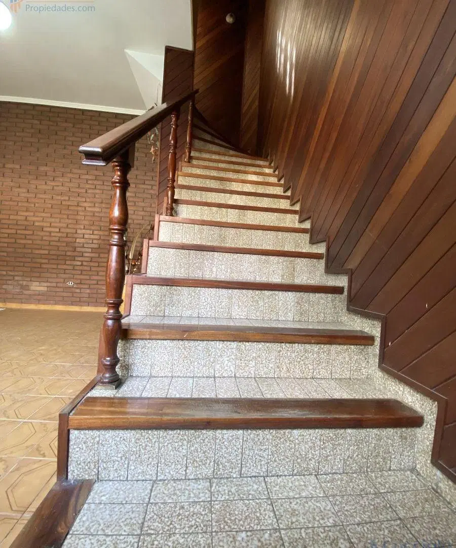 Departamento tipo casa al fte 3 amb Avellaneda V. Domínico Excelente estado 5