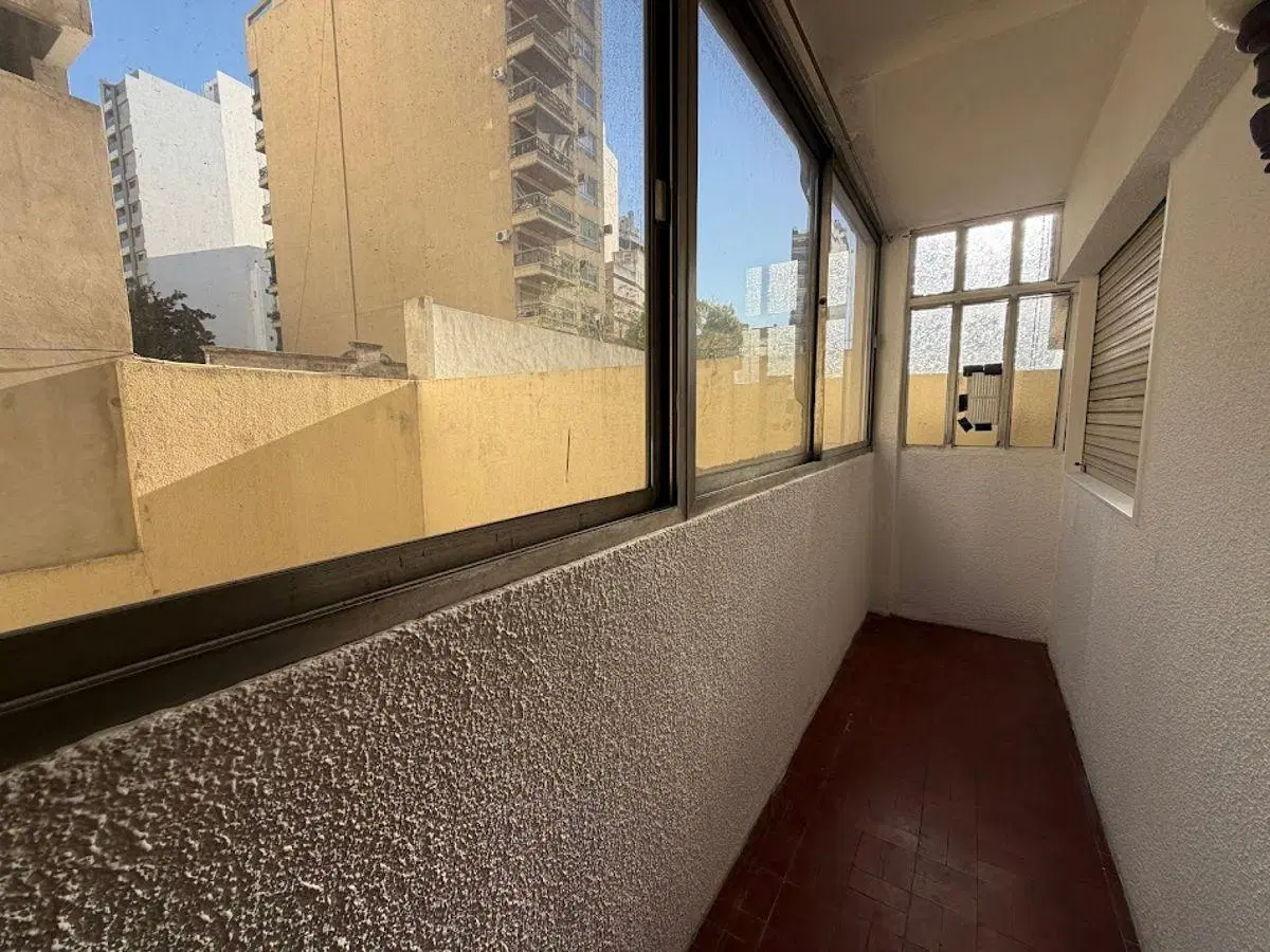 Departamento de 2 ambientes al c/frente en alquiler Avellaneda centro 4