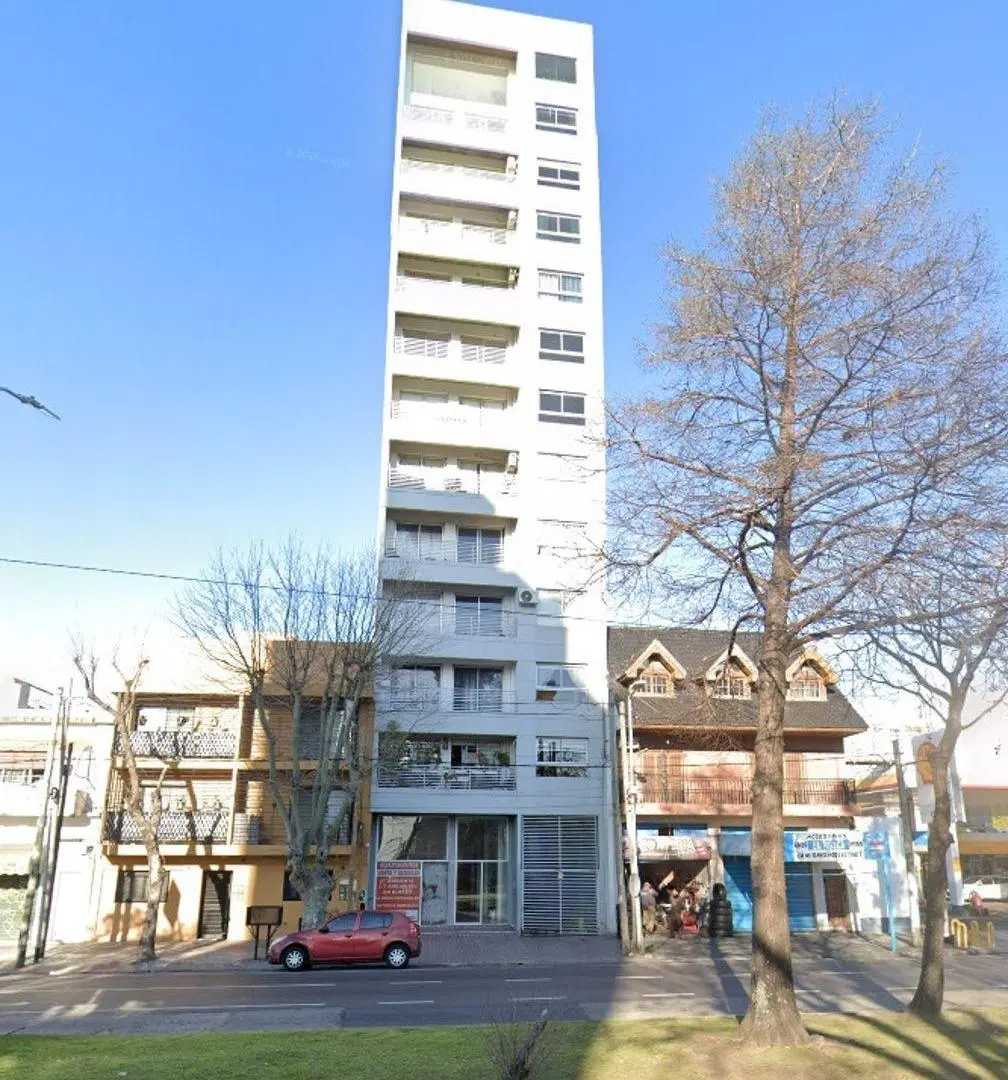 Mono ambiente en alquiler Excelente estado Avellaneda Sarandí 5