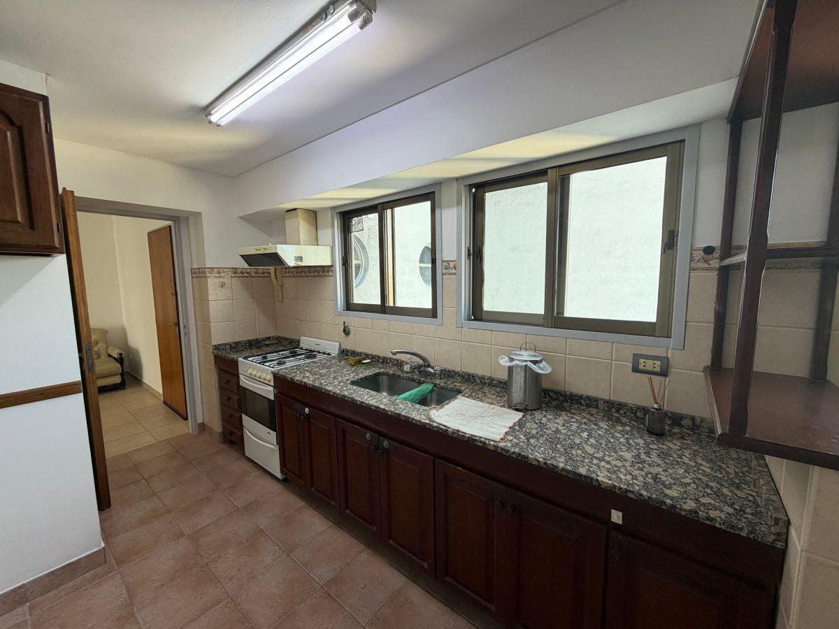 Foto de Hermoso departamento 3 ambientes al fte en Alquiler Avellaneda Centro, imagen 4