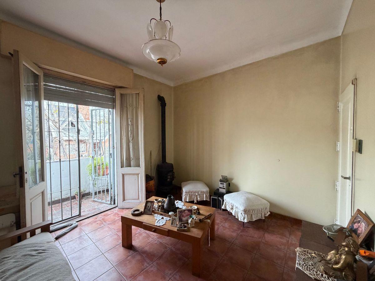 Foto de Departamento tipo casa al frente – 1er piso por escalera - Avellaneda, imagen 4