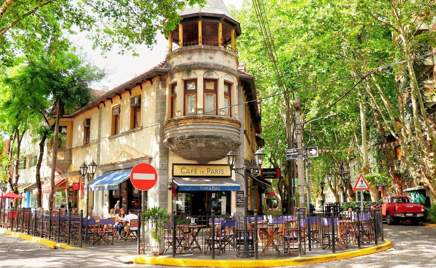 Departamento 4 Ambientes Amoblado con Terraza, Parrilla y Pileta | Frente a Estación Vicente López 3