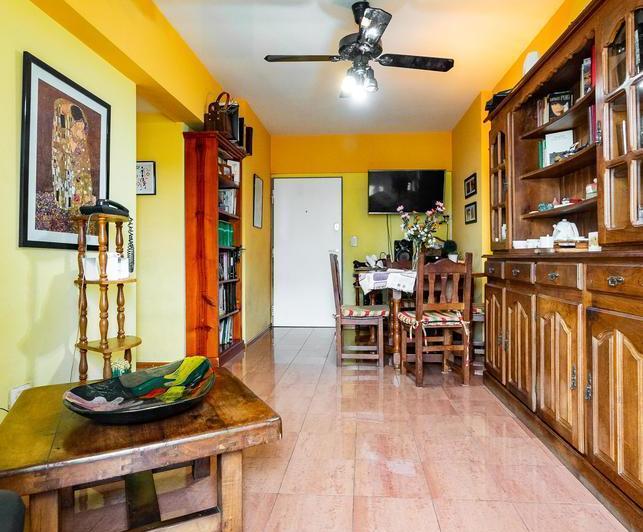 Departamento en venta. 3 amb. - Almagro. Con Cochera 2