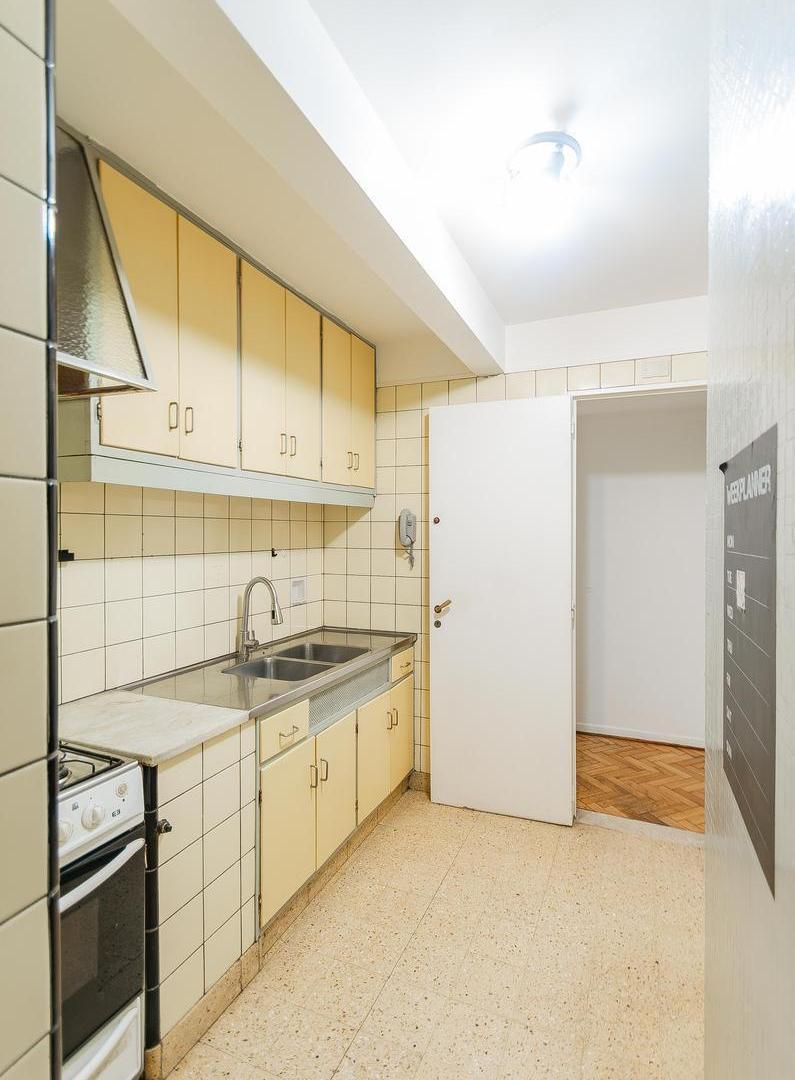 Foto de Departamento de cuatro ambientes. Dependencia. Al frente con balcón, imagen 5