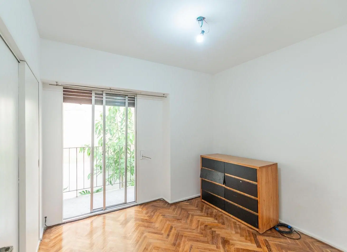 Venta Departamento dos ambientes. Balcón. Recoleta 2