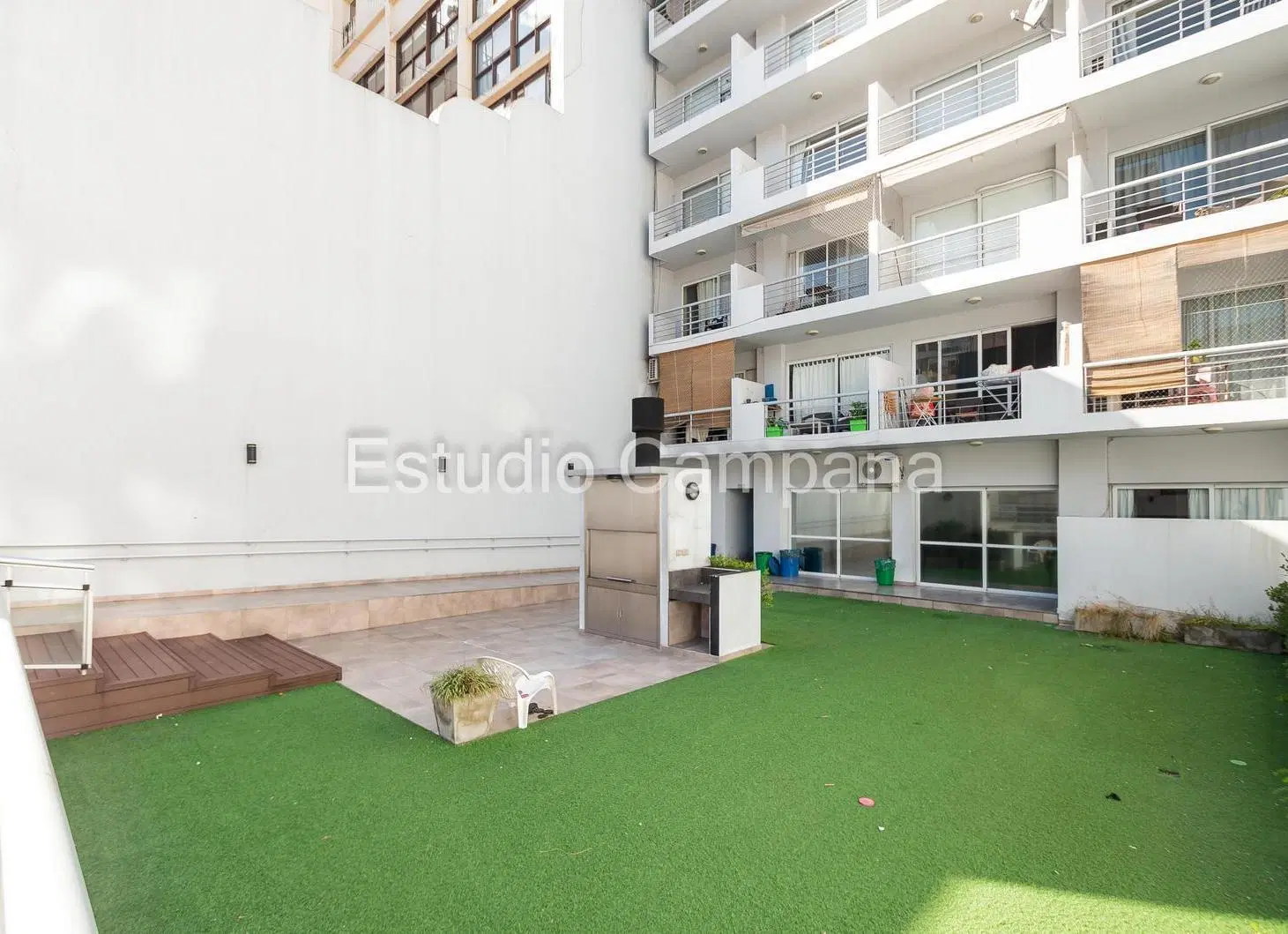 Monoambiente en Alquiler. Balcón. Amenities. San Nicolas 5