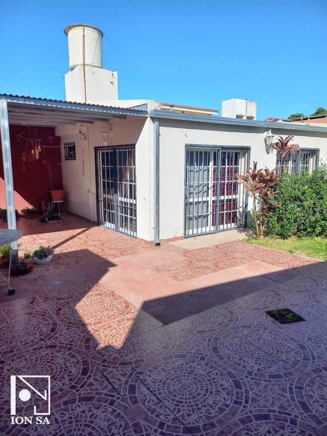 Casa en Venta 2 Dorm. 3