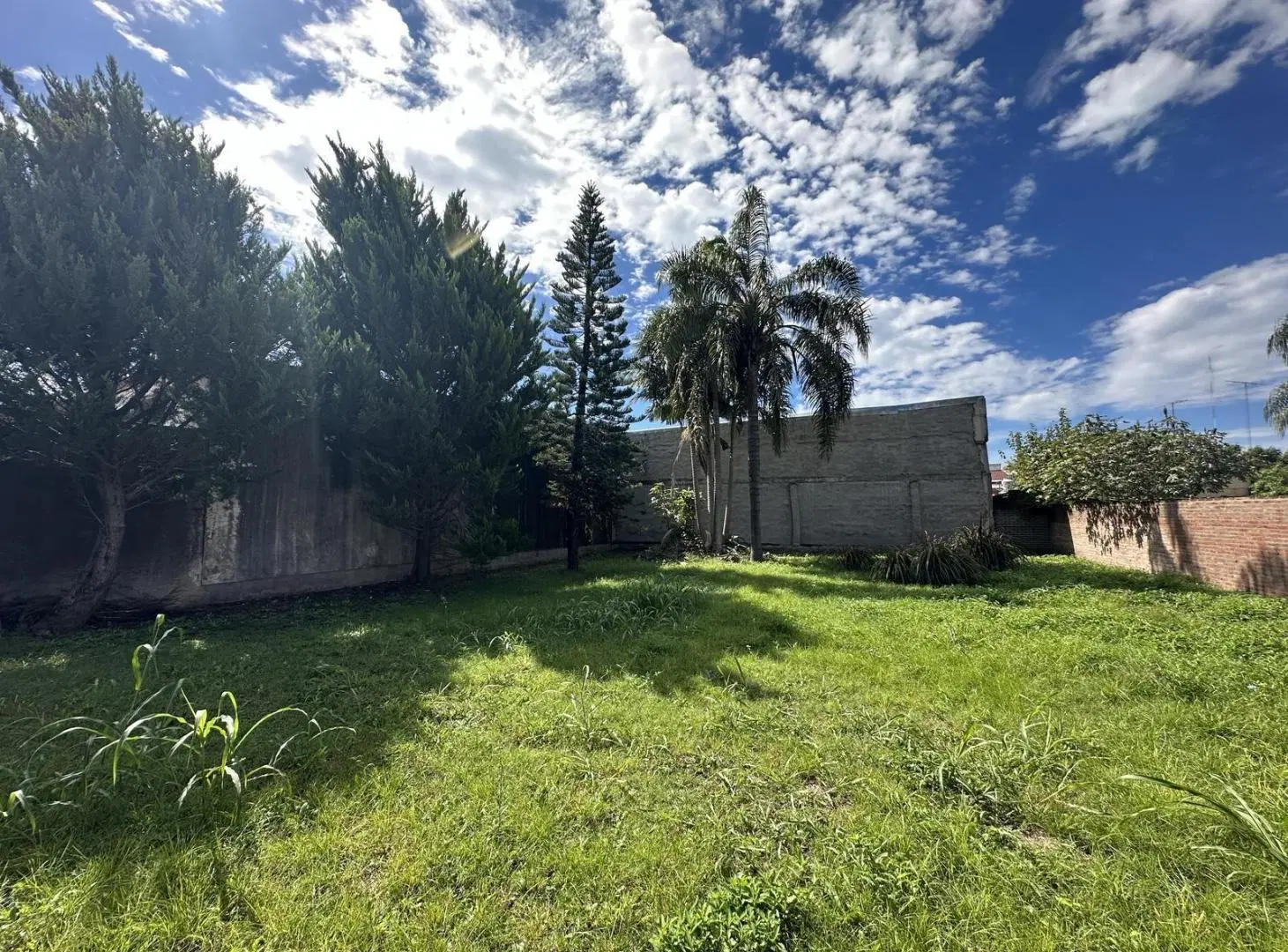 Terreno en Barrio Sarmiento 2