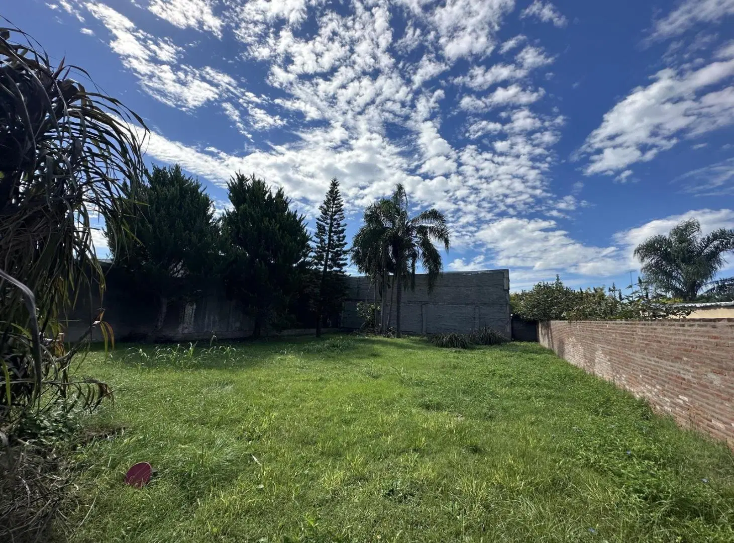 Terreno en Barrio Sarmiento 5