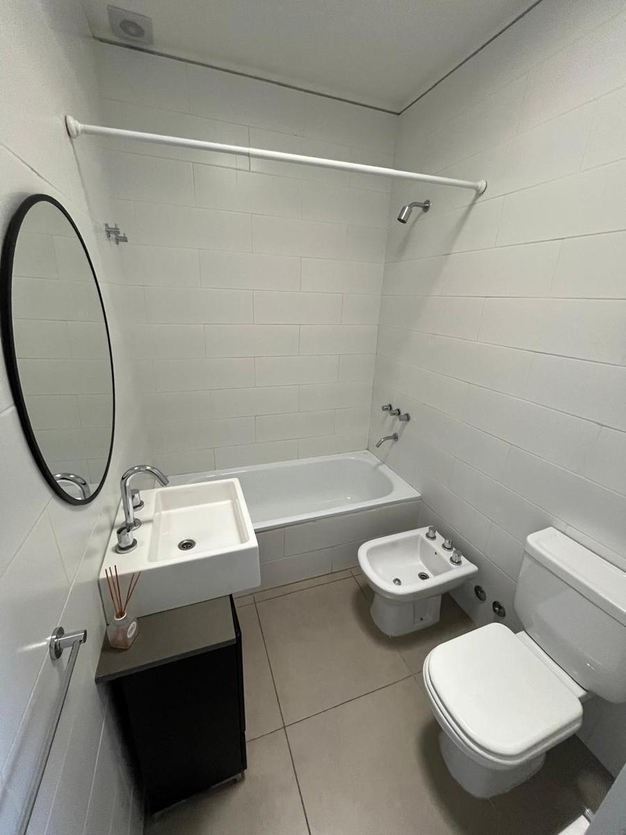 Departamento 4 Ambientes en Villa Urquiza 3