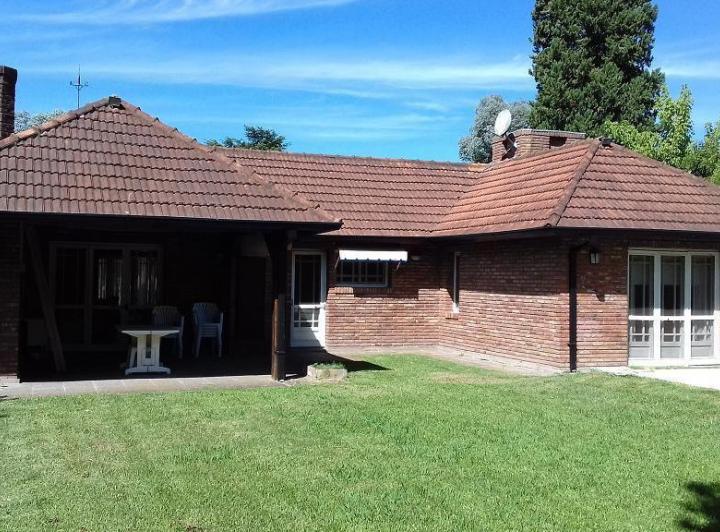 Alquiler casa amoblada en Los Cardales Country Club 2