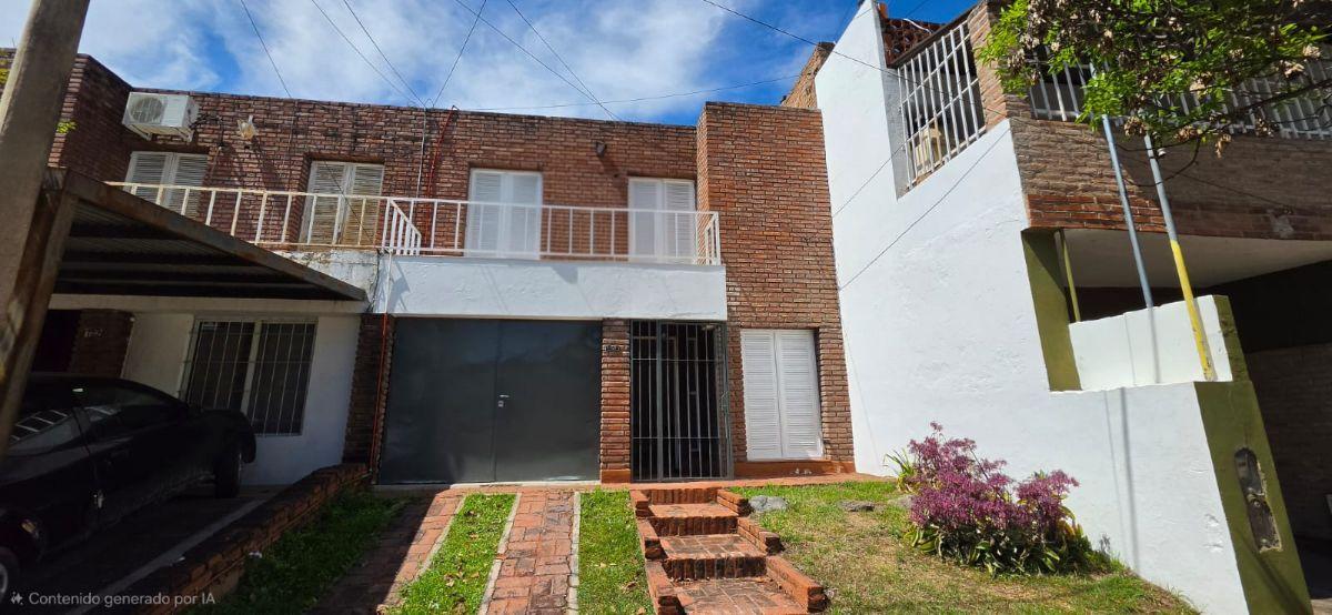 Foto de Casa PH 3 Dormitorios – Cochera, Patio , Villa Cabrera, imagen 4