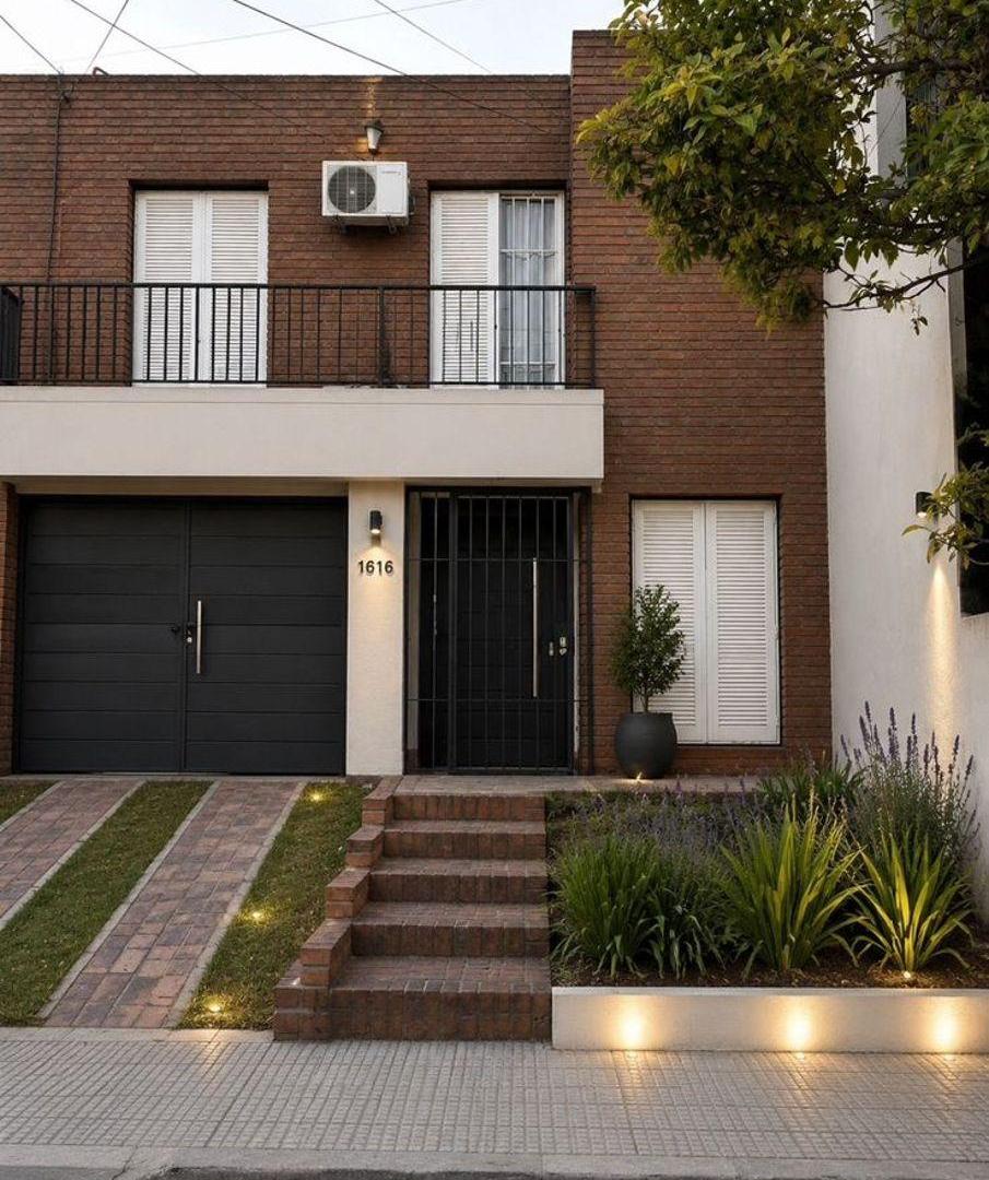 Foto de Casa PH 3 Dormitorios – Cochera, Patio , Villa Cabrera, imagen 1
