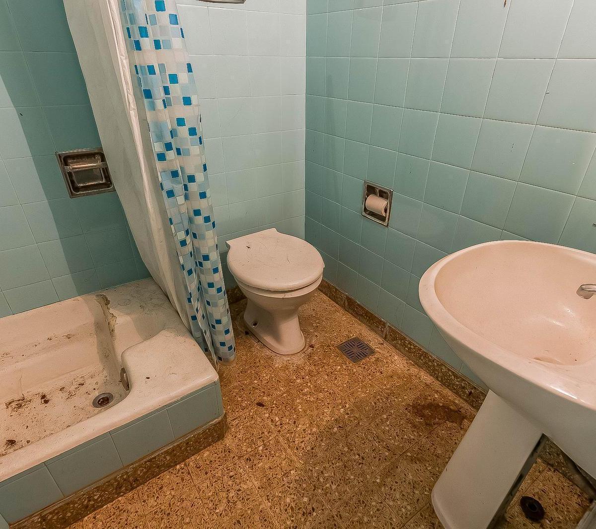 Casa · 5 Ambientes · Cochera · Local · Gral. Eugenio Garzon 3