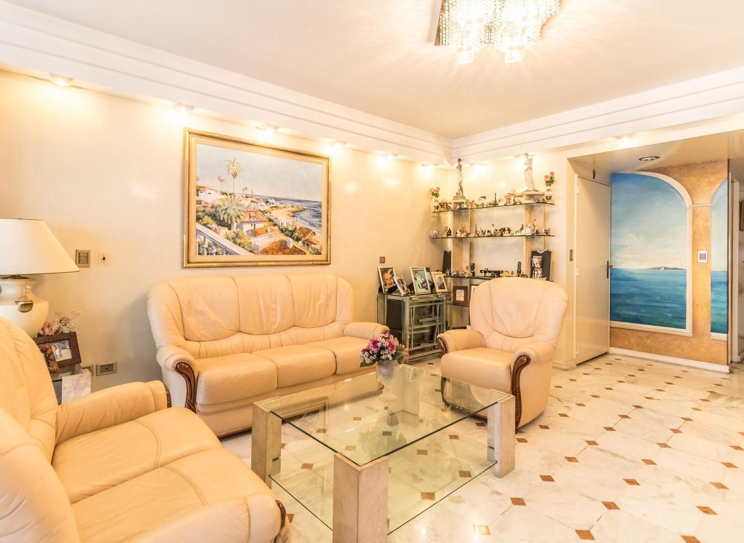 Foto de Departamento · 4 Ambientes · Dependencia · Cochera · Lambaré 900 ·, imagen 1