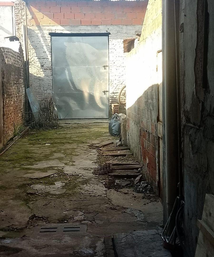 Foto de SE ALQUILA GALPÓN de 100 m² APTO DEPÓSITO, CARPINTERÍA, TALLER, imagen 3