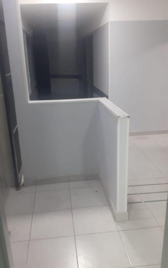 Foto de Edificio de 4 Plantas a 3 Cuadras de Los Tribunales de Morón Ideal Uso, imagen 4