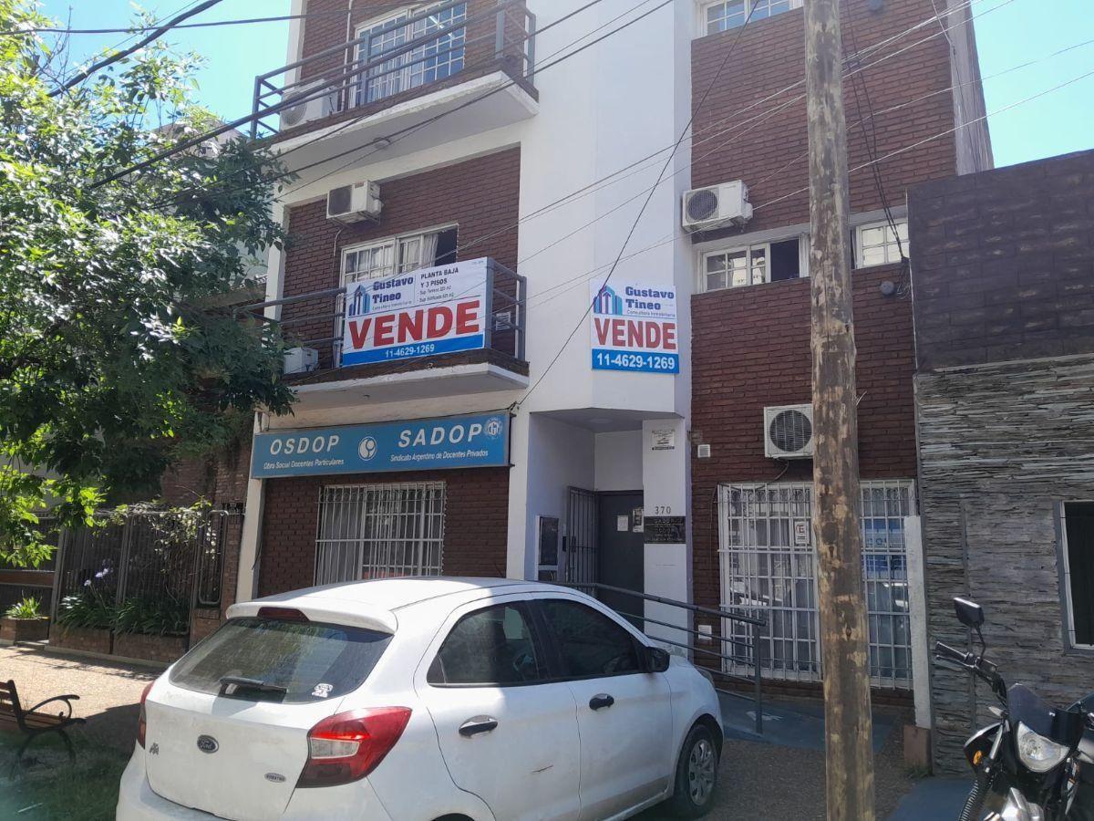 Foto de Edificio de 4 Plantas a 3 Cuadras de Los Tribunales de Morón Ideal Uso, imagen 1