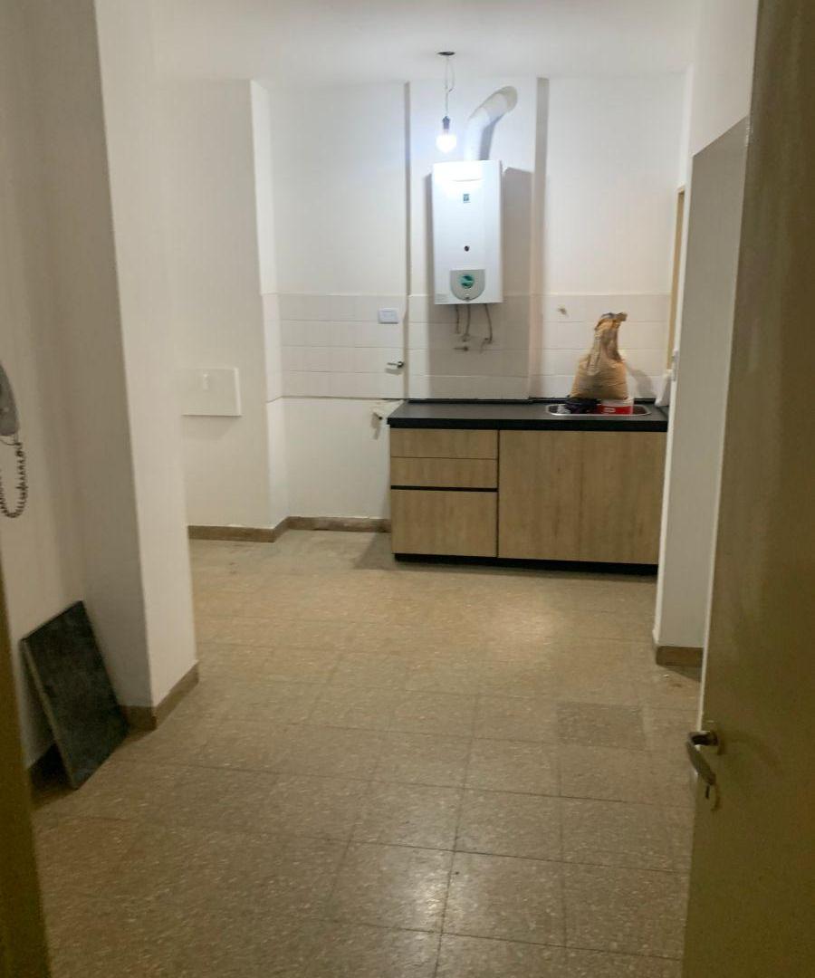 Foto de Vendo Departamento 3 Dormitorios en Güemes, imagen 2