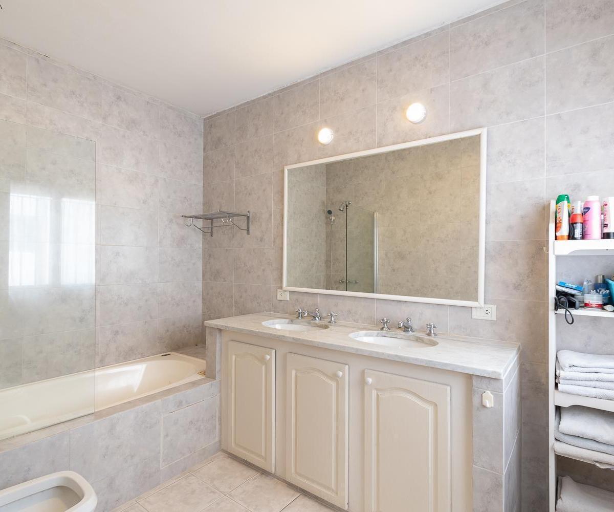 Casa en Venta en Villa Ortuzar de 6 Ambientes con Cochera 4