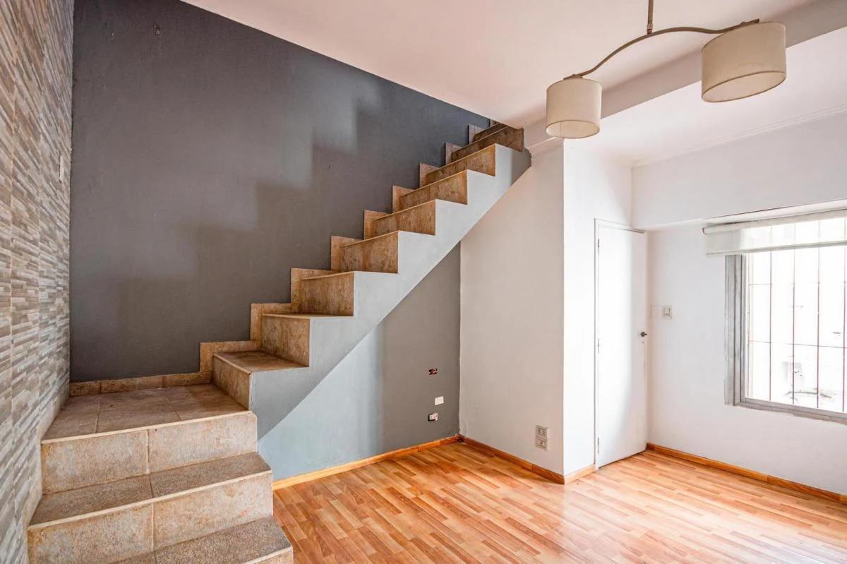 PH en Venta 4 Ambientes con Patio y Terraza en Lanús Oeste