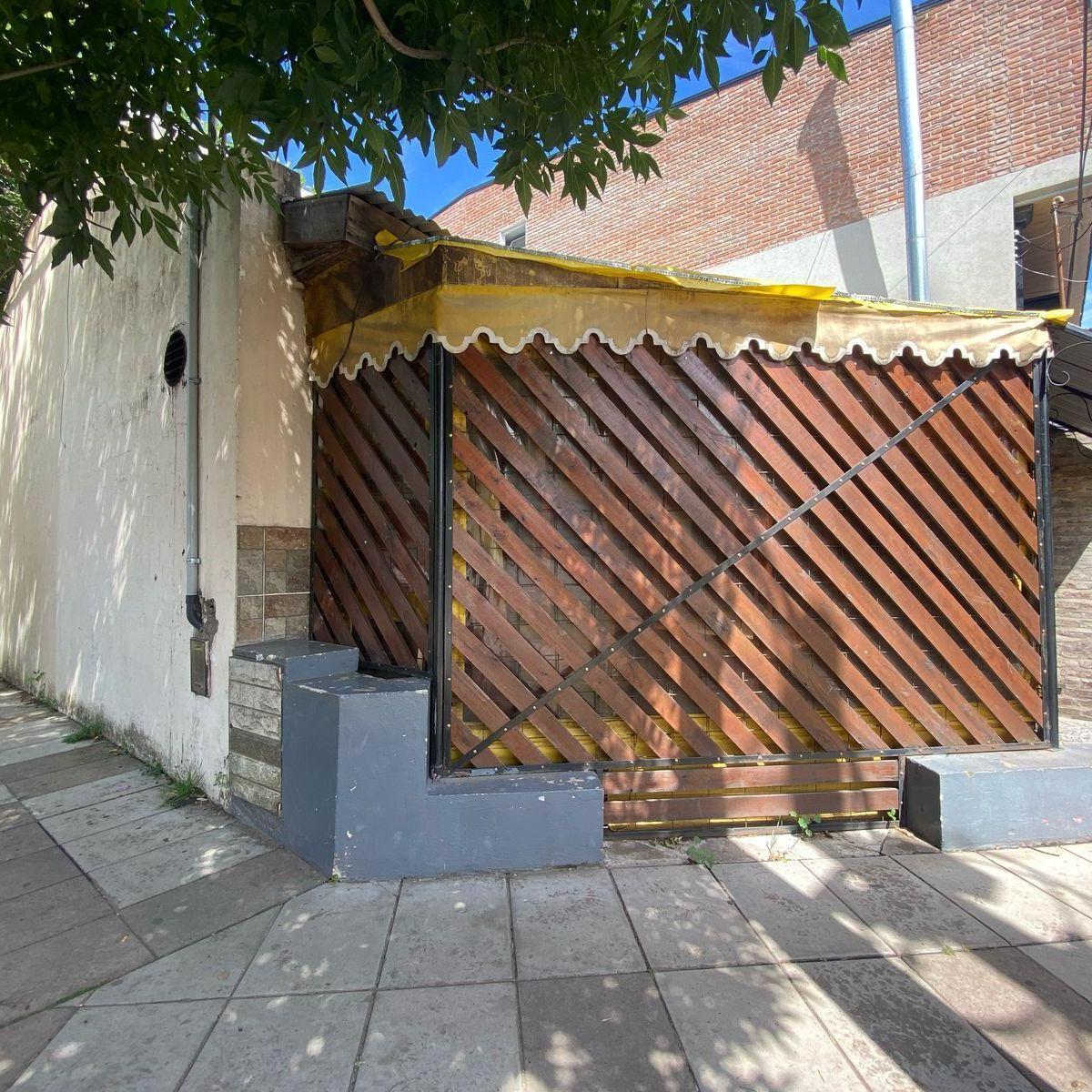 VENTA CASA EN LUJAN