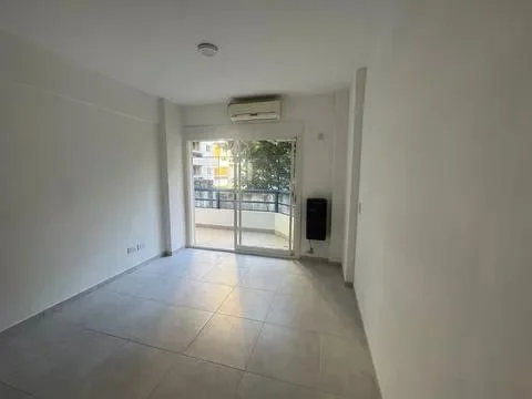 Departamento en Alquiler 2 ambientes en Villa Urquiza 3