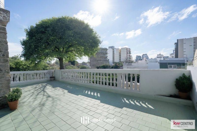 Foto de Venta - PH 3 ambientes - Liniers - Gran terraza con vista abierta, imagen 2