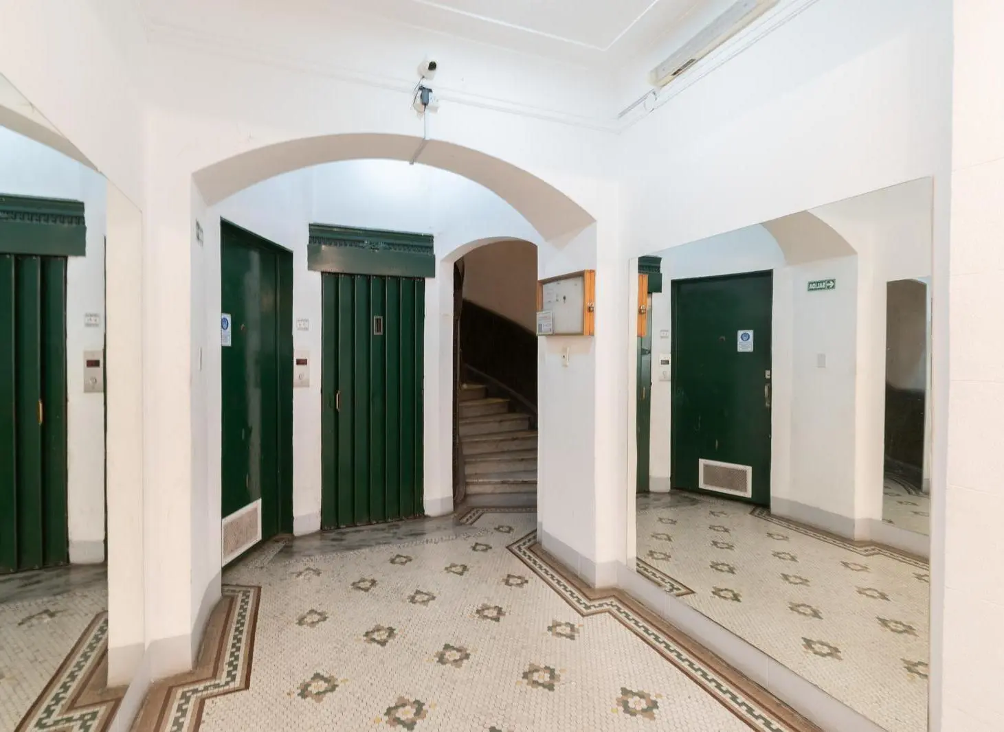 Venta | departamento PENSION  10 ambientes | Monserrat | permuta 2