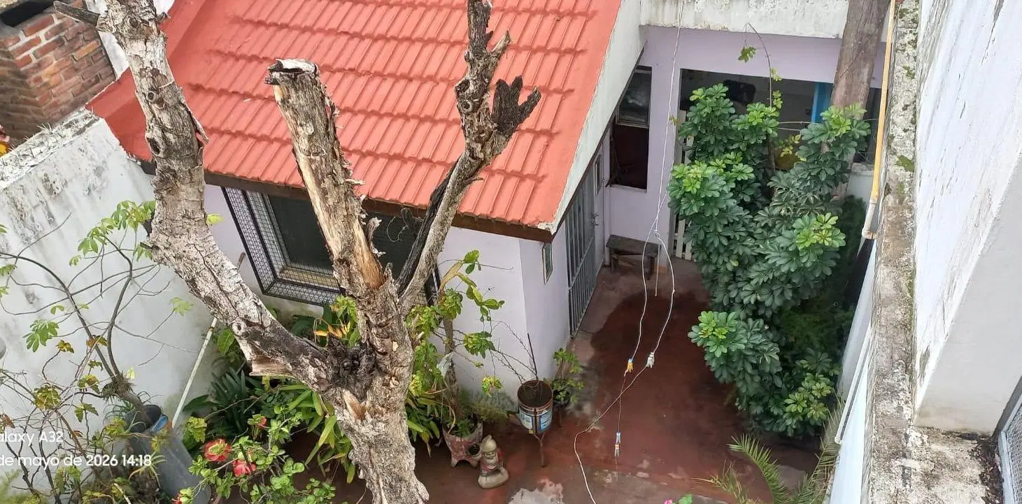 Venta Casa 6 ambientes Parque Patricios con Patio y terraza 5