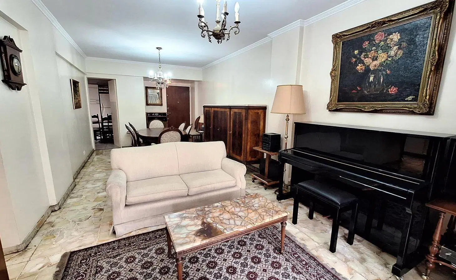 Venta Departamento 4 ambientes en Flores con balcón patio cochera y baulera 4