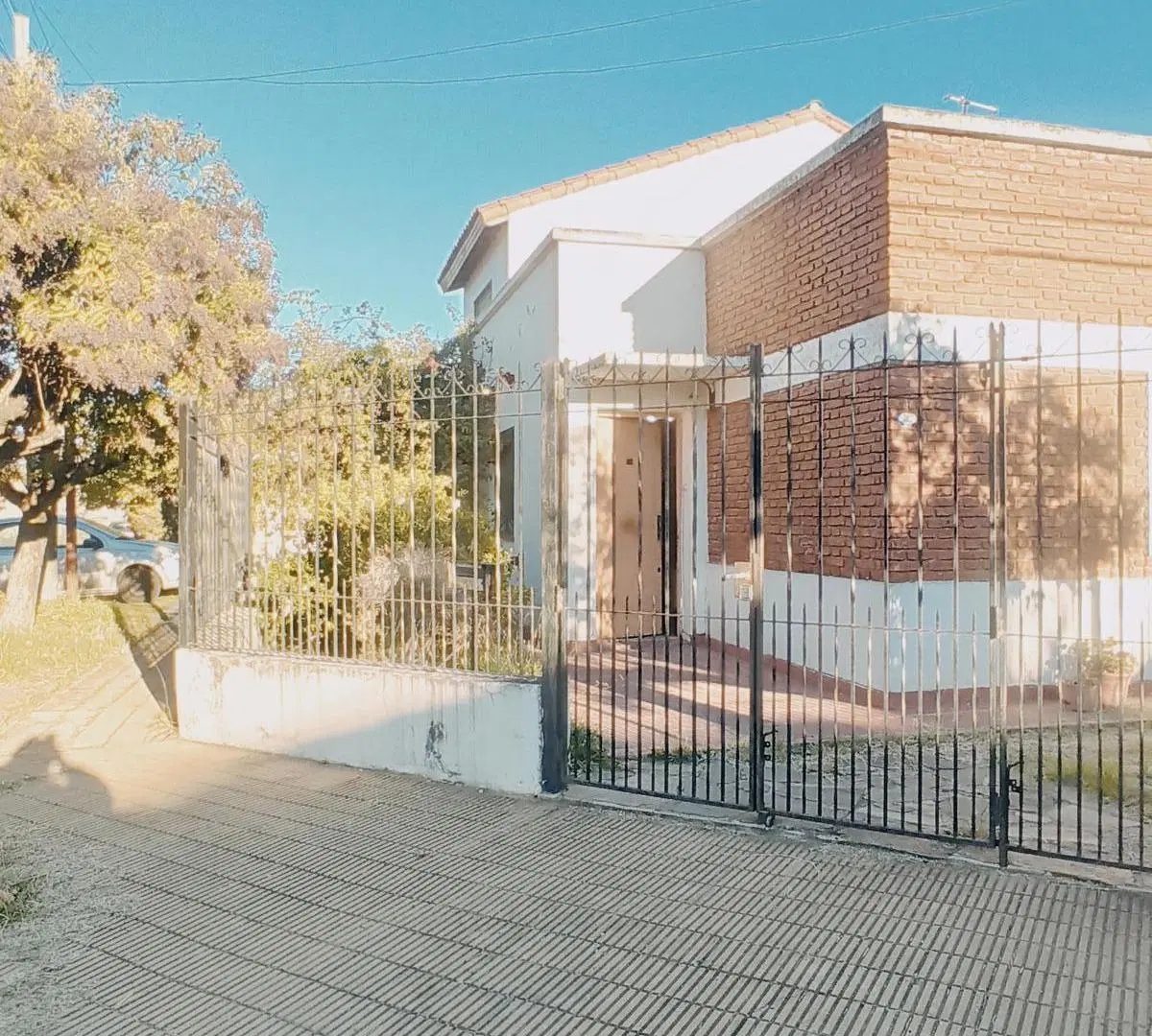 Casa en Morón 4 ambientes 5