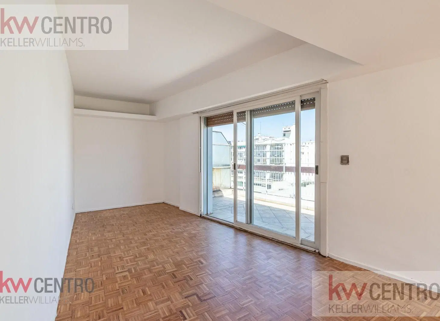Venta Departamento 4 ambientes en Esquina - Belgrano - Balcón Terraza con Vista Abierta - Cochera 4
